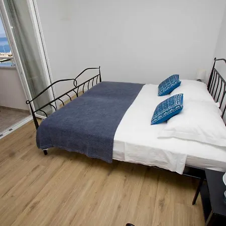 Rustica Apartman *